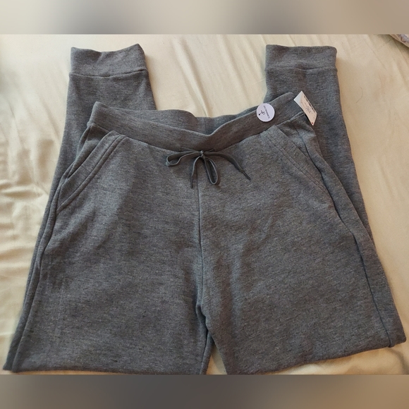 3/$30 NWT Men Gray Joggers - Picture 6 of 6